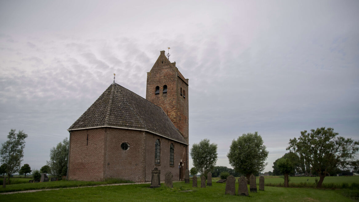 De Bartholomeüskerk is een kerkgebouw in Feytebuorren in de Nederlandse provincie Friesland. Feytebuorren is een buurtschap en behoort tot het terpdorp Westhem
