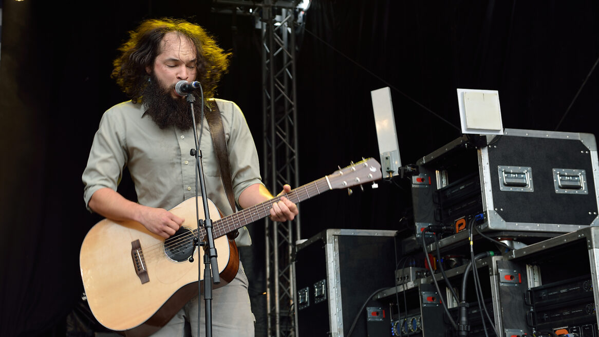 Dallin Bulkley van Larry and his Flask op het Ribs & Blues festival 2013
