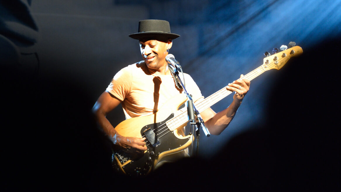 Marcus Miller in concertzaal Metropool in Hengelo 2013